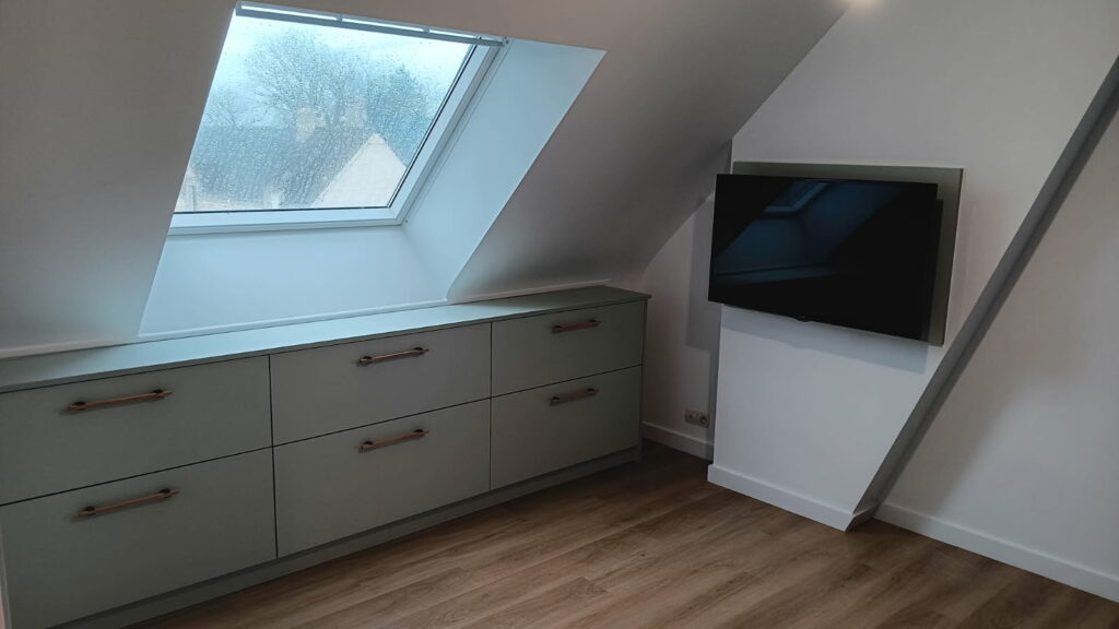 615061511_878007221648883_42444810514640601_n